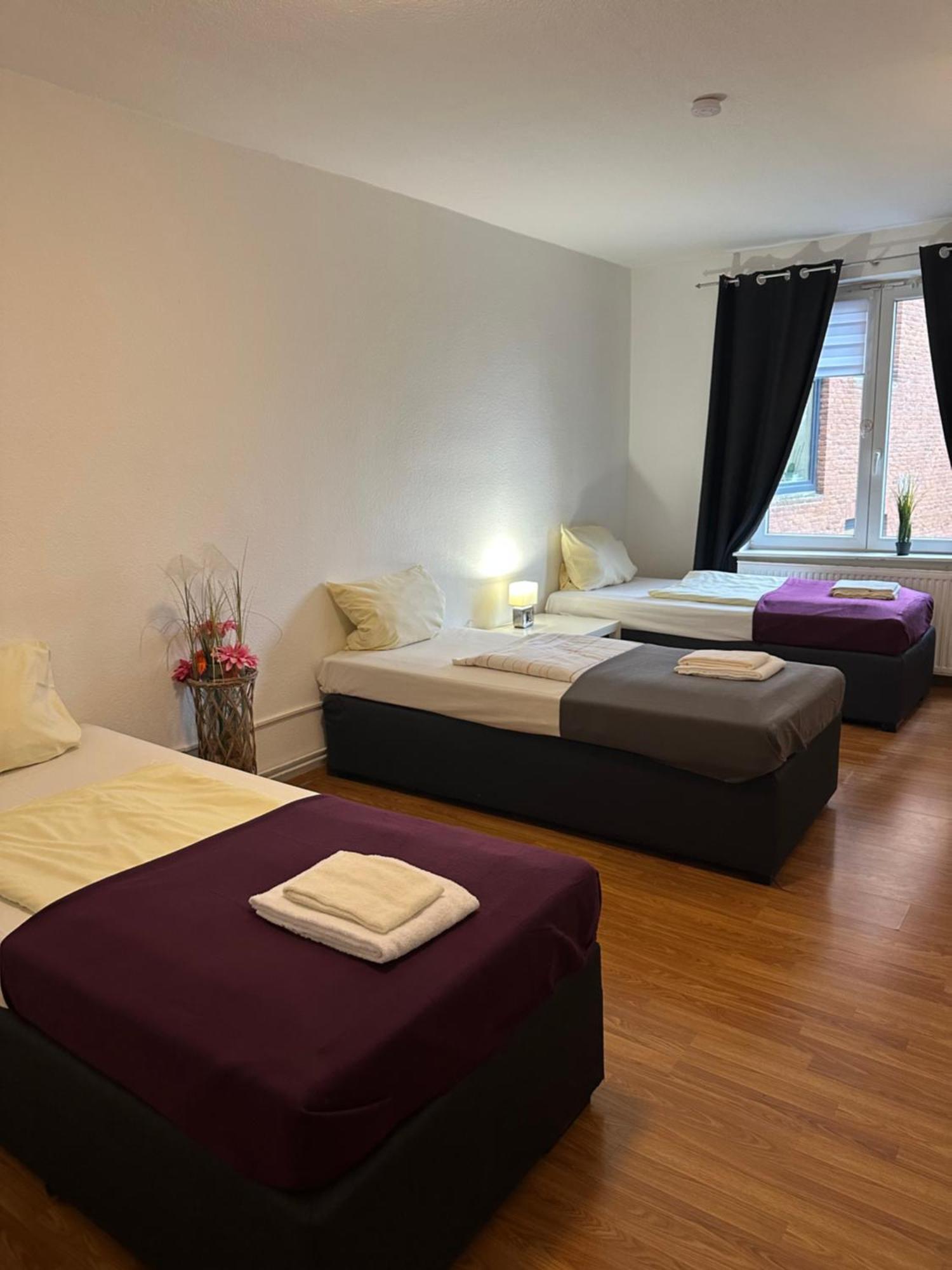 City Apartments Direkt Am Hauptbahnhof - Perfekt Fuer Pendler Und Monteure Neumünster Eksteriør bilde