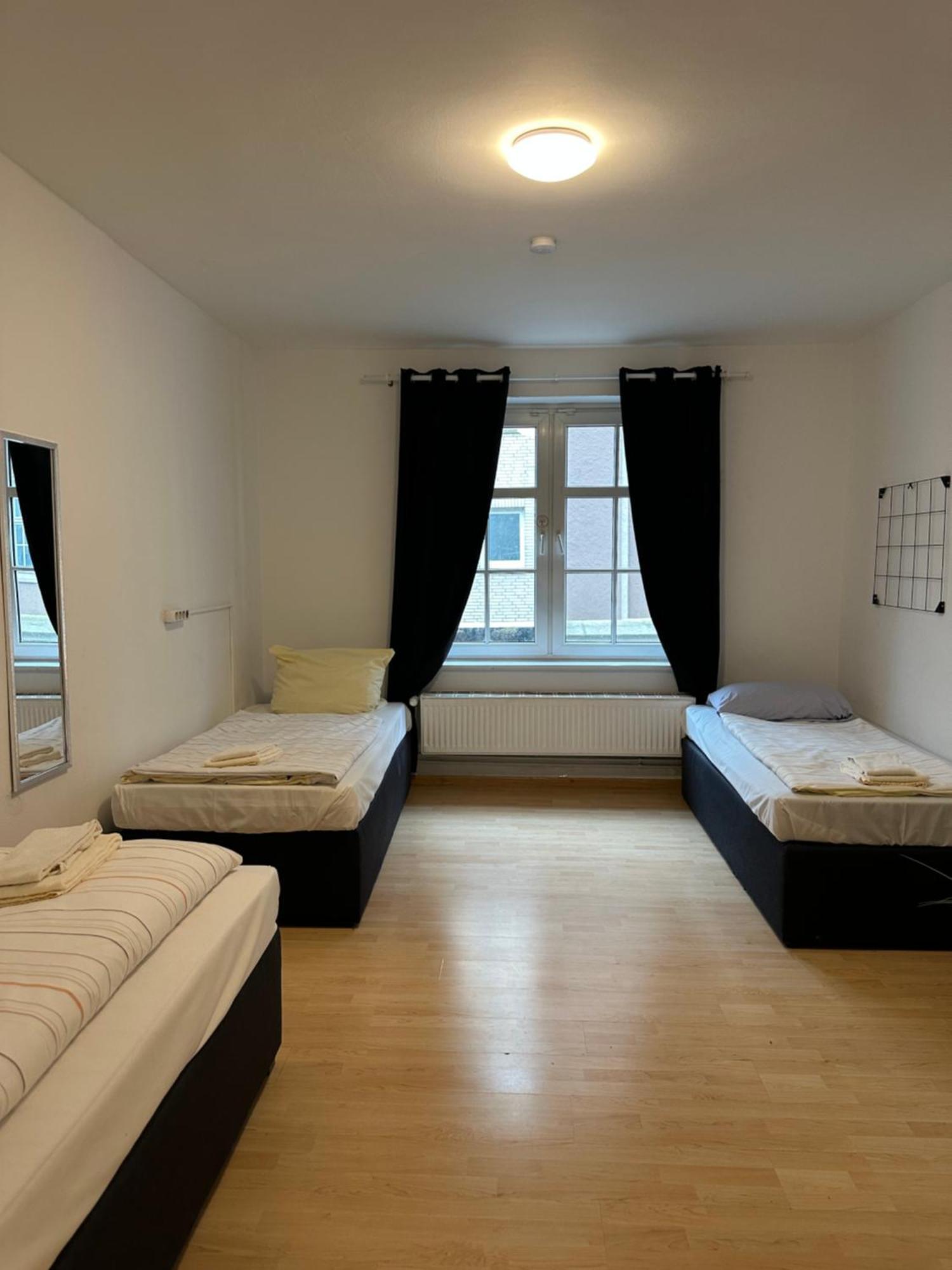 City Apartments Direkt Am Hauptbahnhof - Perfekt Fuer Pendler Und Monteure Neumünster Eksteriør bilde