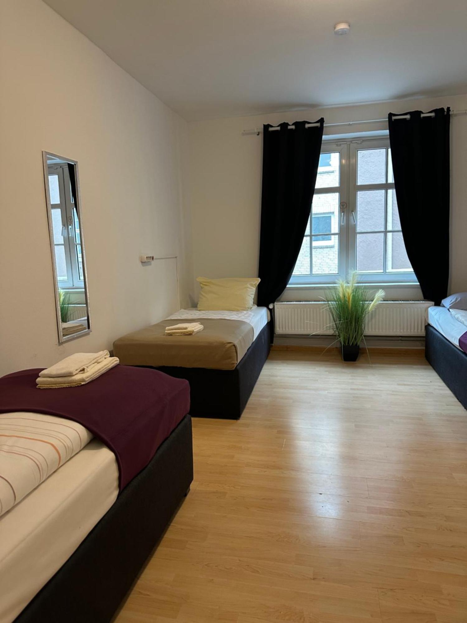 City Apartments Direkt Am Hauptbahnhof - Perfekt Fuer Pendler Und Monteure Neumünster Eksteriør bilde