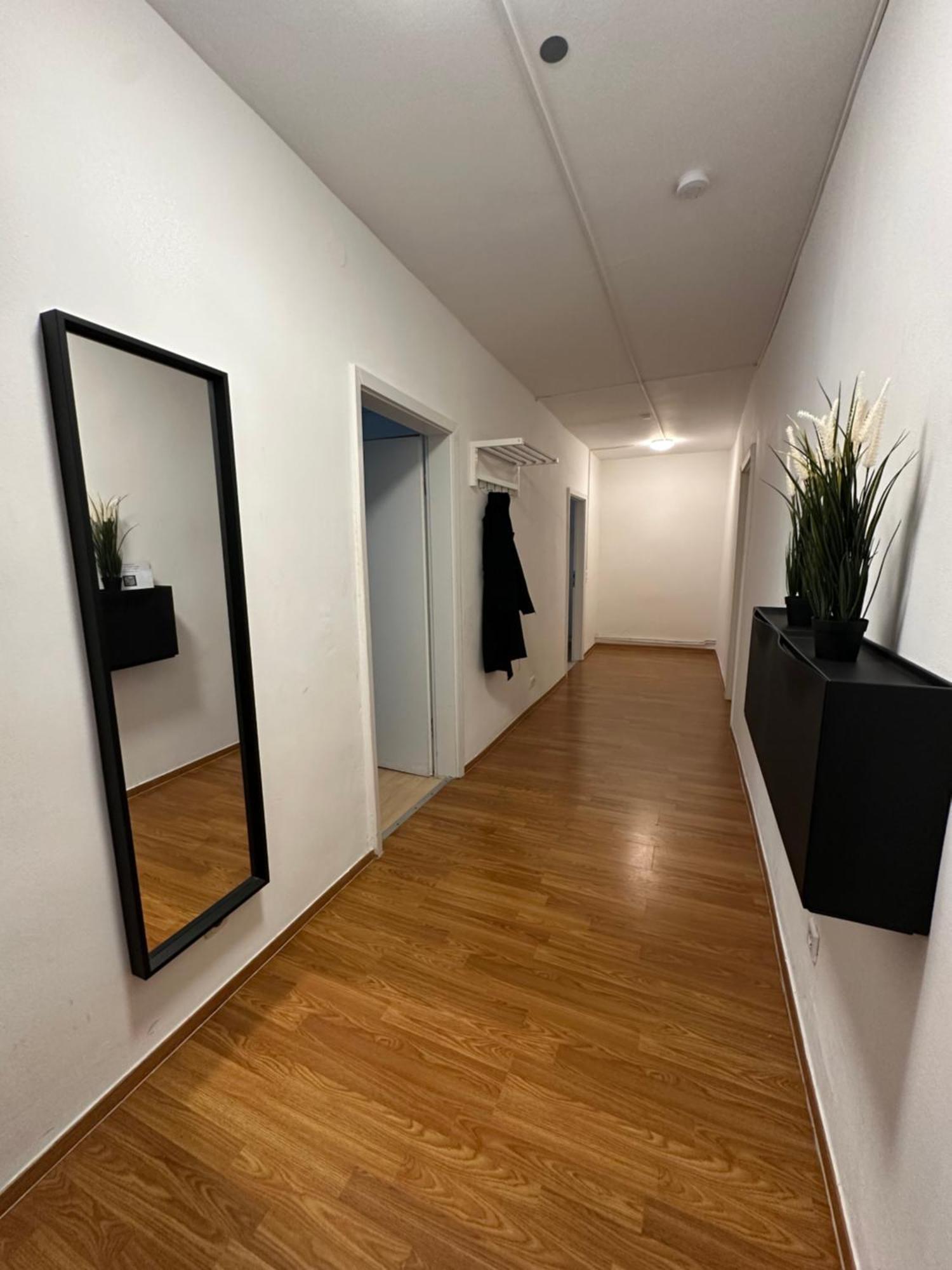 City Apartments Direkt Am Hauptbahnhof - Perfekt Fuer Pendler Und Monteure Neumünster Eksteriør bilde