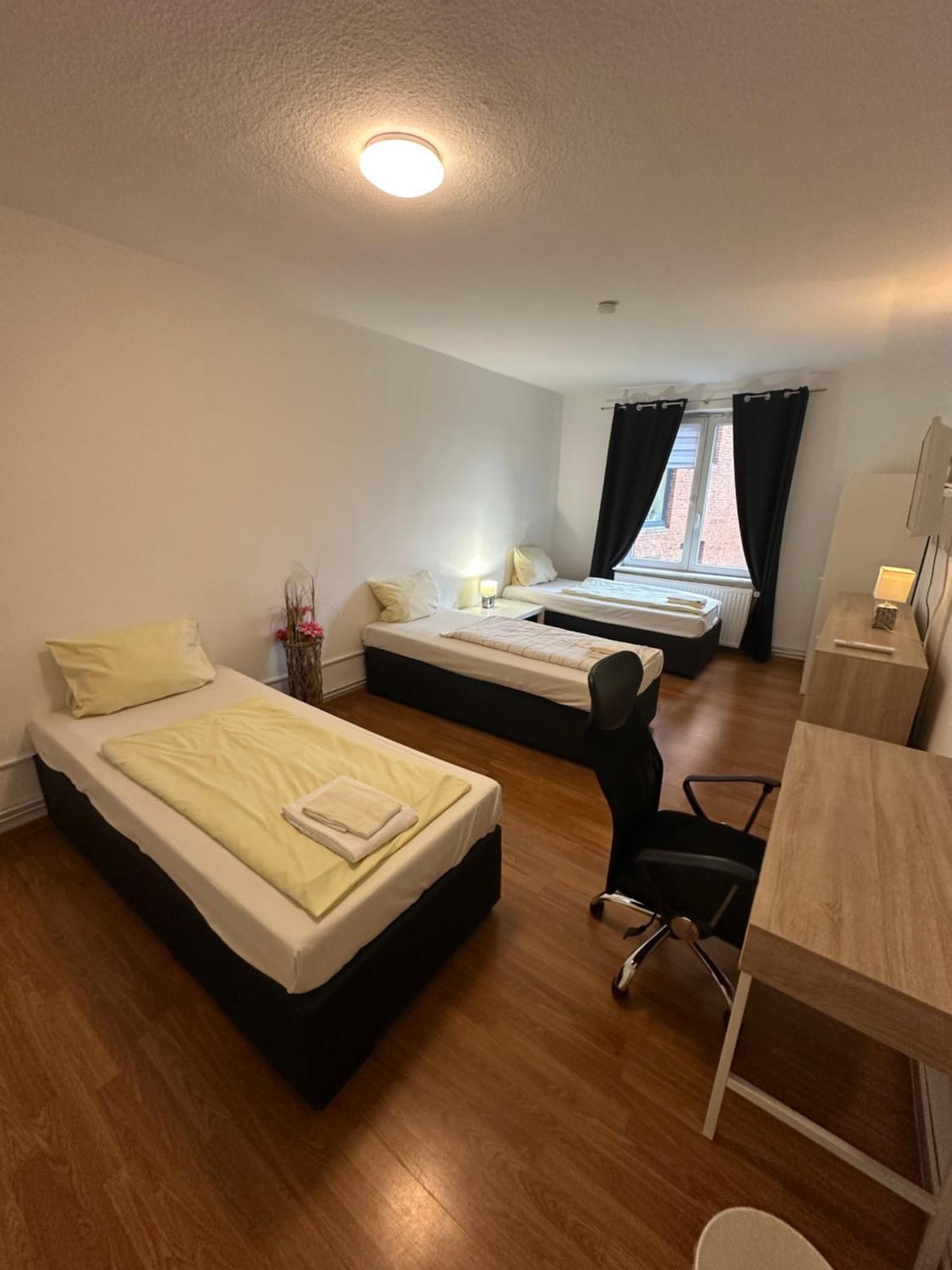 City Apartments Direkt Am Hauptbahnhof - Perfekt Fuer Pendler Und Monteure Neumünster Eksteriør bilde