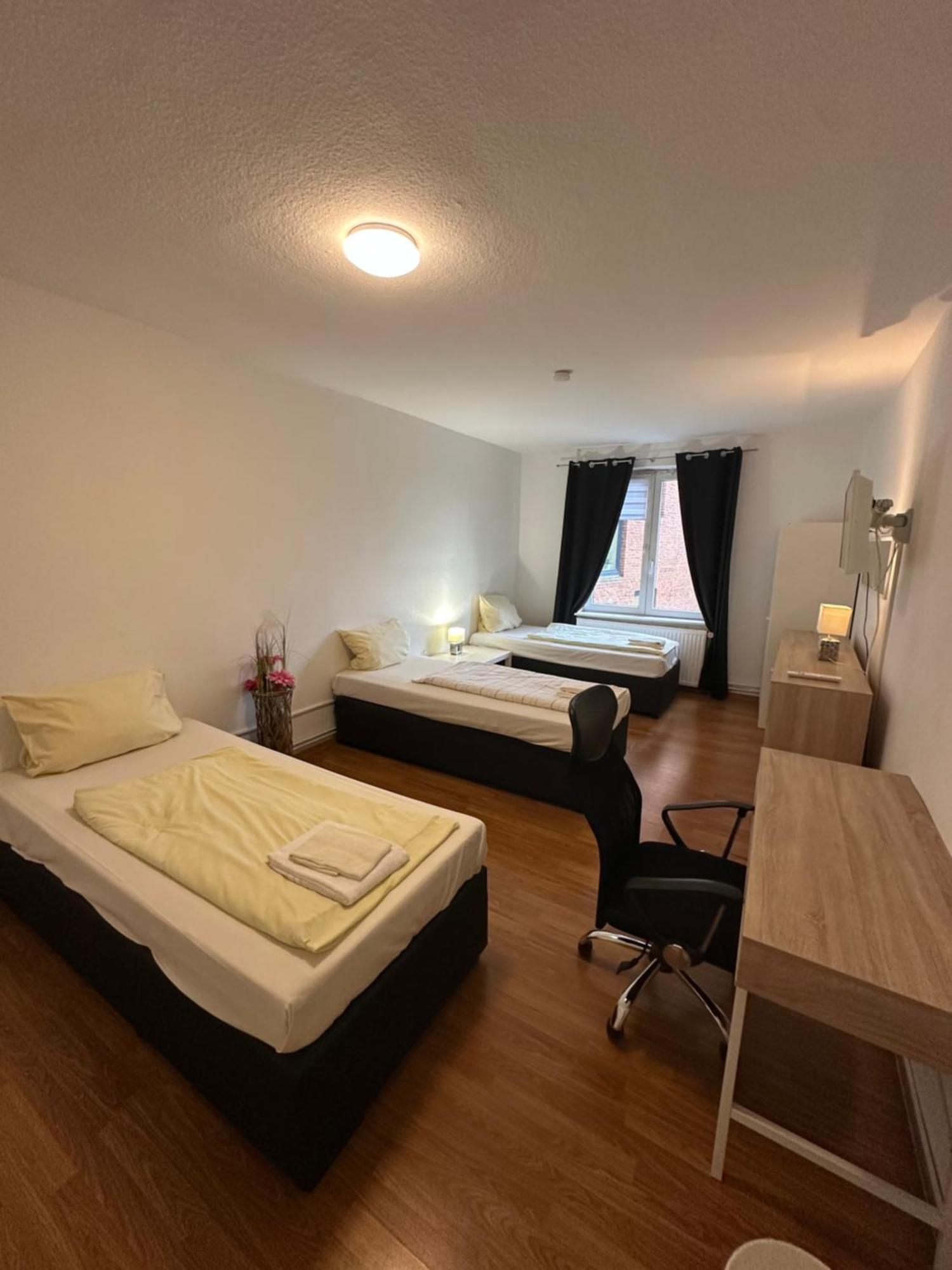 City Apartments Direkt Am Hauptbahnhof - Perfekt Fuer Pendler Und Monteure Neumünster Eksteriør bilde