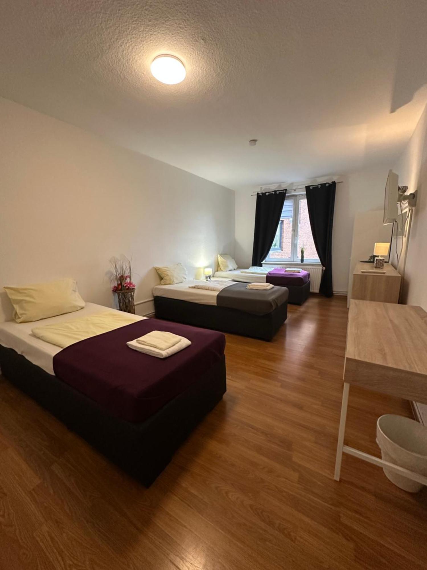 City Apartments Direkt Am Hauptbahnhof - Perfekt Fuer Pendler Und Monteure Neumünster Eksteriør bilde